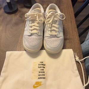 Men’s Nike Dunk low